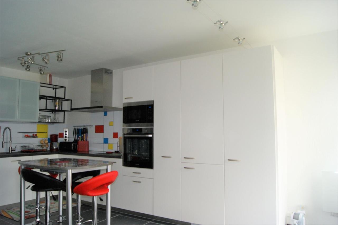 Victoria-T2-41M2-Balcon, Wifi, Linge, Produits, Menage Inclus Reims Exterior foto