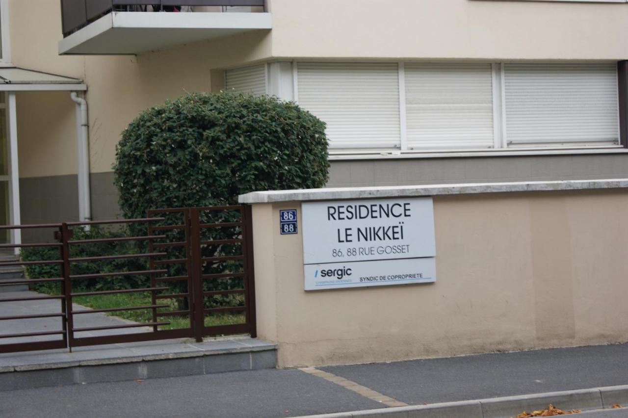 Victoria-T2-41M2-Balcon, Wifi, Linge, Produits, Menage Inclus Reims Exterior foto